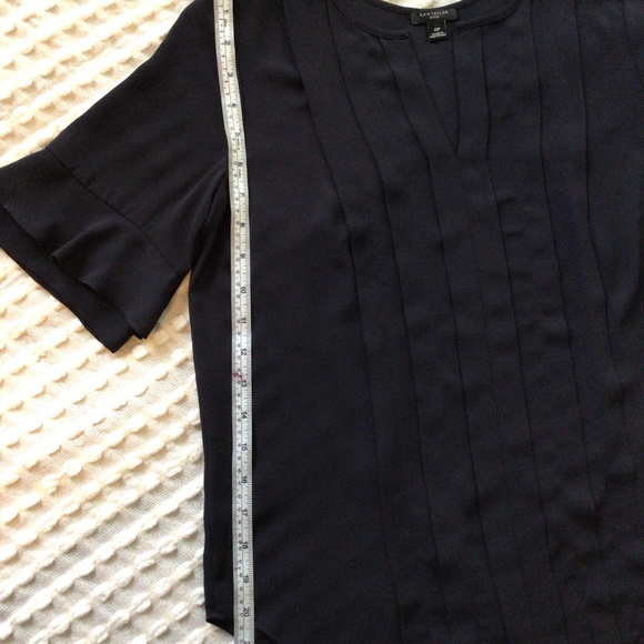 Ann Taylor Navy Flutter Sleeves Blouse with Pleats Size PS - Picture 6 of 9